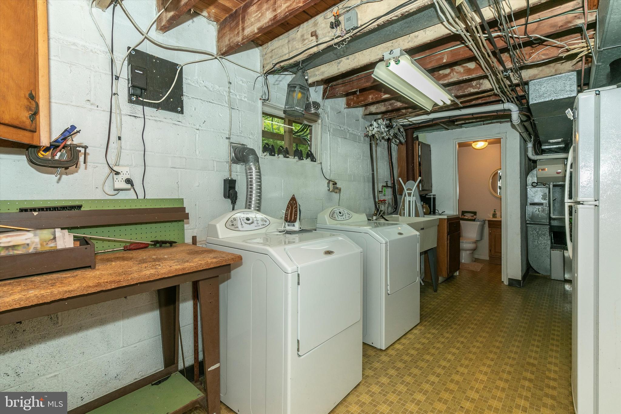 590 Brookwood Road Wayne, PA 19087 - Photo 41 of 81 Laundry Room