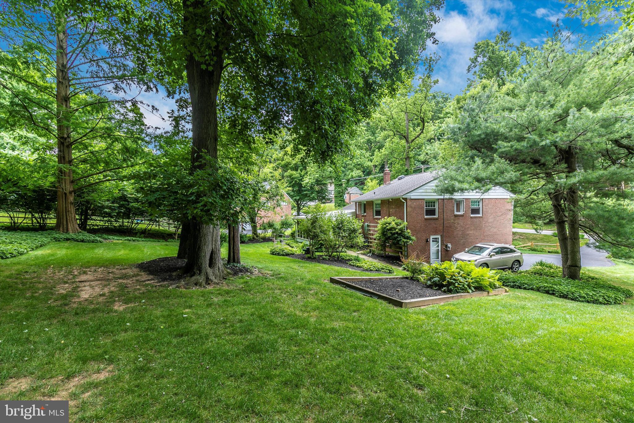 590 Brookwood Road Wayne, PA 19087 - Photo 49 of 81 View of Side of House