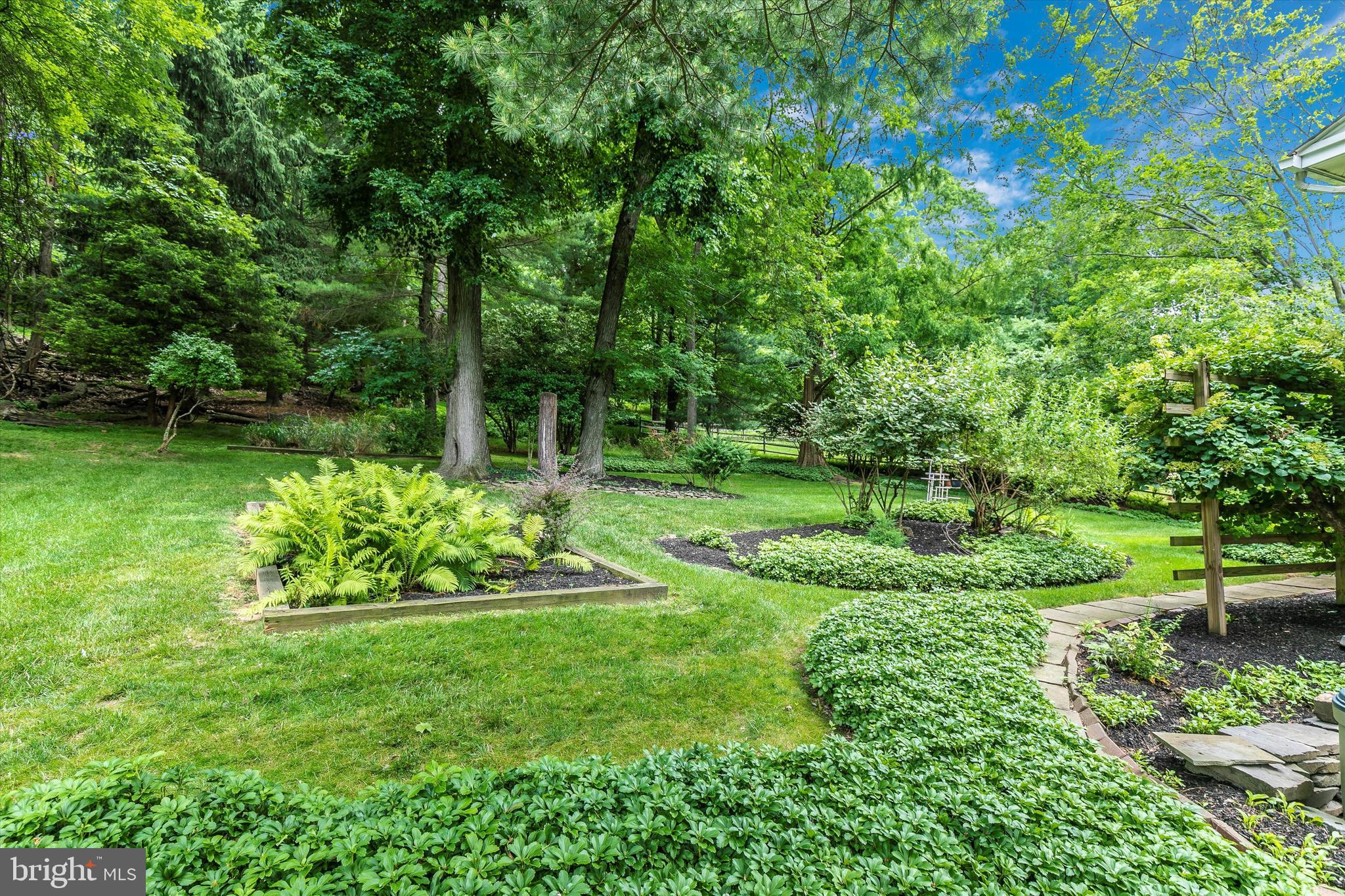 590 Brookwood Road Wayne, PA 19087 - Photo 52 of 81 Backyard Retreat