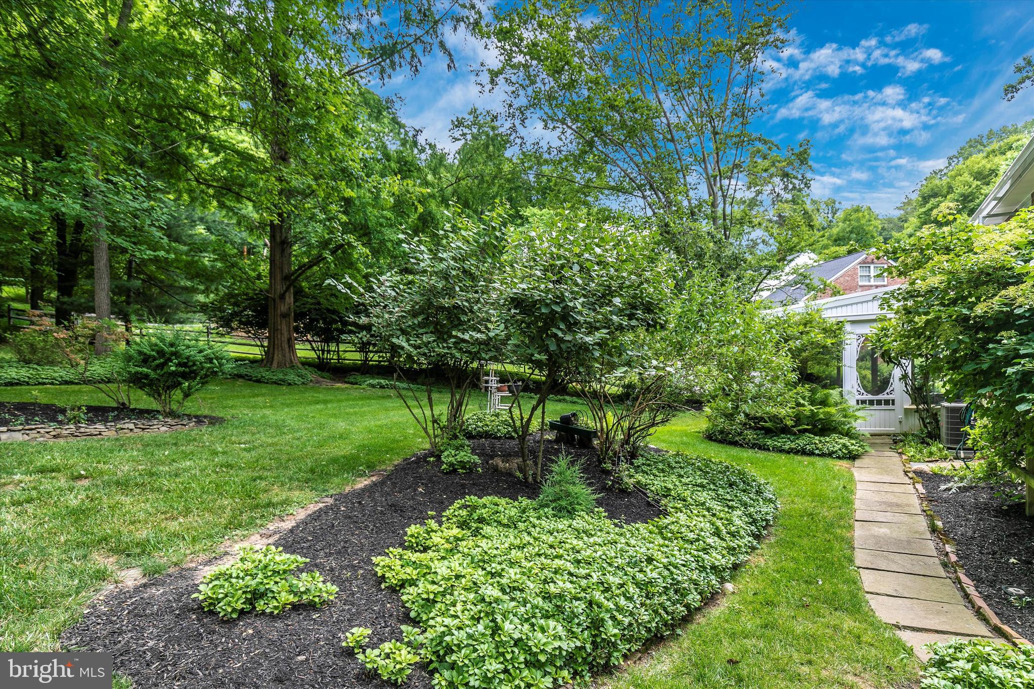 590 Brookwood Road Wayne, PA 19087 - Photo 58 of 81 Back Yard