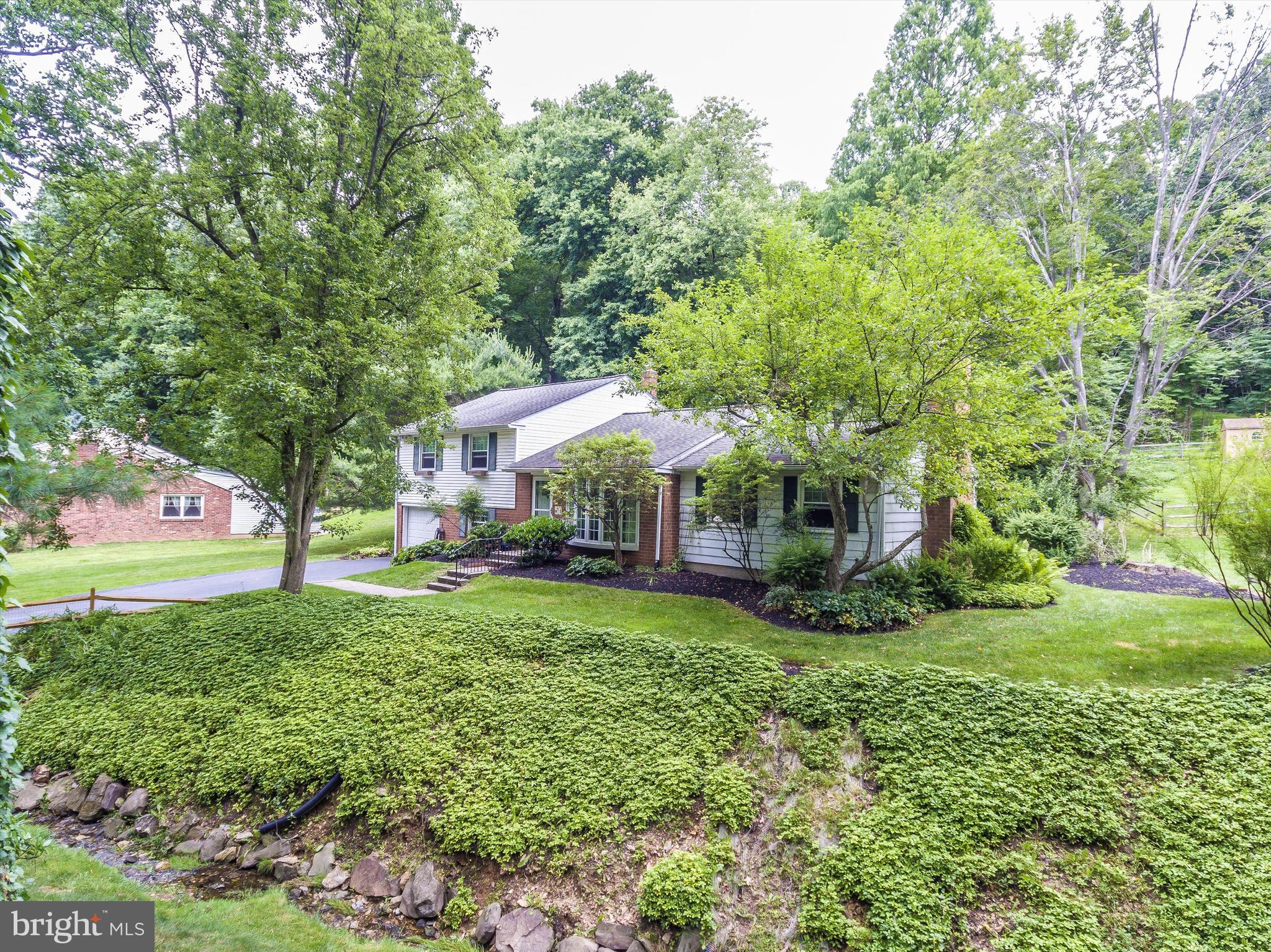 590 Brookwood Road Wayne, PA 19087 - Photo 66 of 81 Aerial Shots
