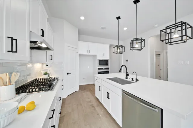 $407,000 | 29631 Bur Creek Lane, Fulshear, TX 77441