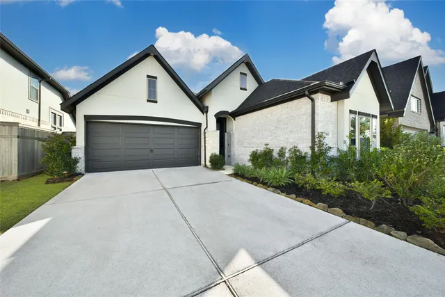 $407,000 | 29631 Bur Creek Lane, Fulshear, TX 77441