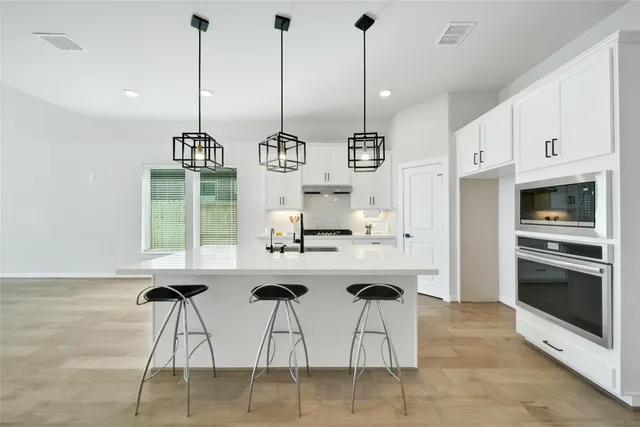 $407,000 | 29631 Bur Creek Lane, Fulshear, TX 77441