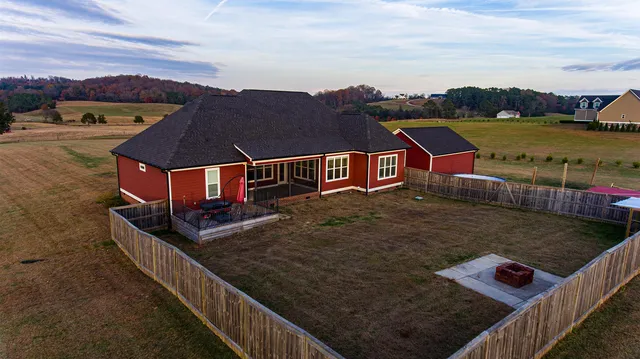 $860,000 | 5857 Dalton Pike Southeast, Cleveland, TN 37323