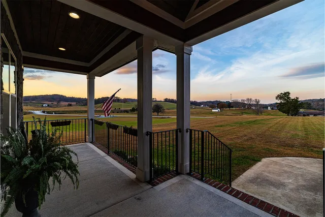 $860,000 | 5857 Dalton Pike Southeast, Cleveland, TN 37323
