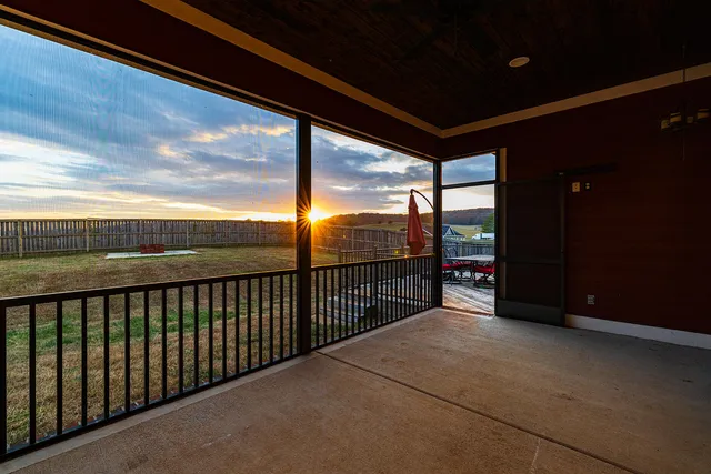 $860,000 | 5857 Dalton Pike Southeast, Cleveland, TN 37323