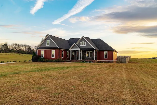 $860,000 | 5857 Dalton Pike Southeast, Cleveland, TN 37323