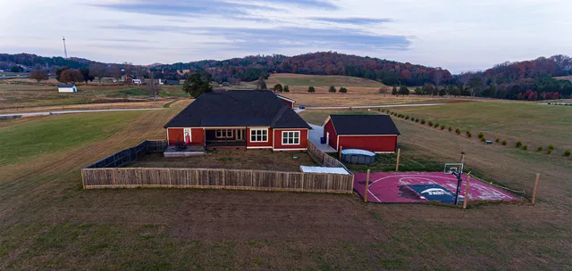 $860,000 | 5857 Dalton Pike Southeast, Cleveland, TN 37323