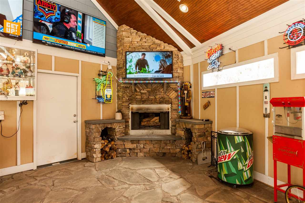 6428 Brandywine Road Raleigh, NC 27607 - Photo 4 of 25 Entertainment Pavilion