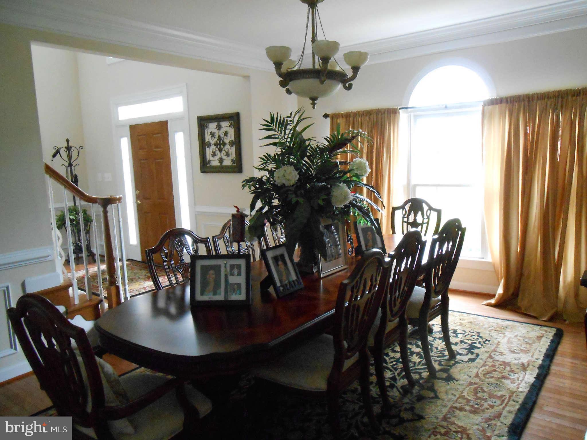 20536 Wilderness Run Road Boonsboro, MD 21713 - Photo 8 of 30 Dining Room
