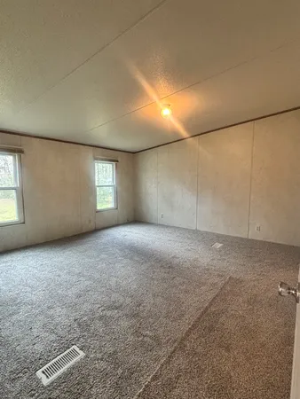 $1,500 | 54 Erin Drive, Huntsville, TX 77320