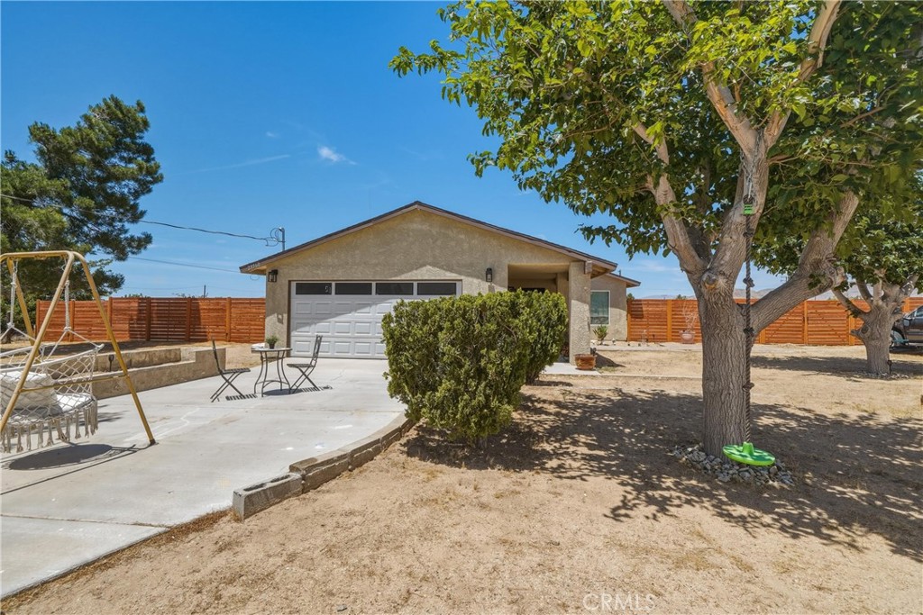 23560 Tussing Ranch Road Apple Valley, CA 92308 - Photo 1 of 31