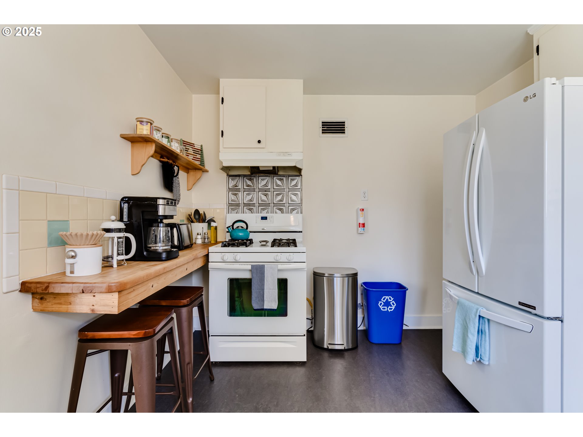 439 Almaden Street Eugene, OR 97402 - Photo 13 of 48