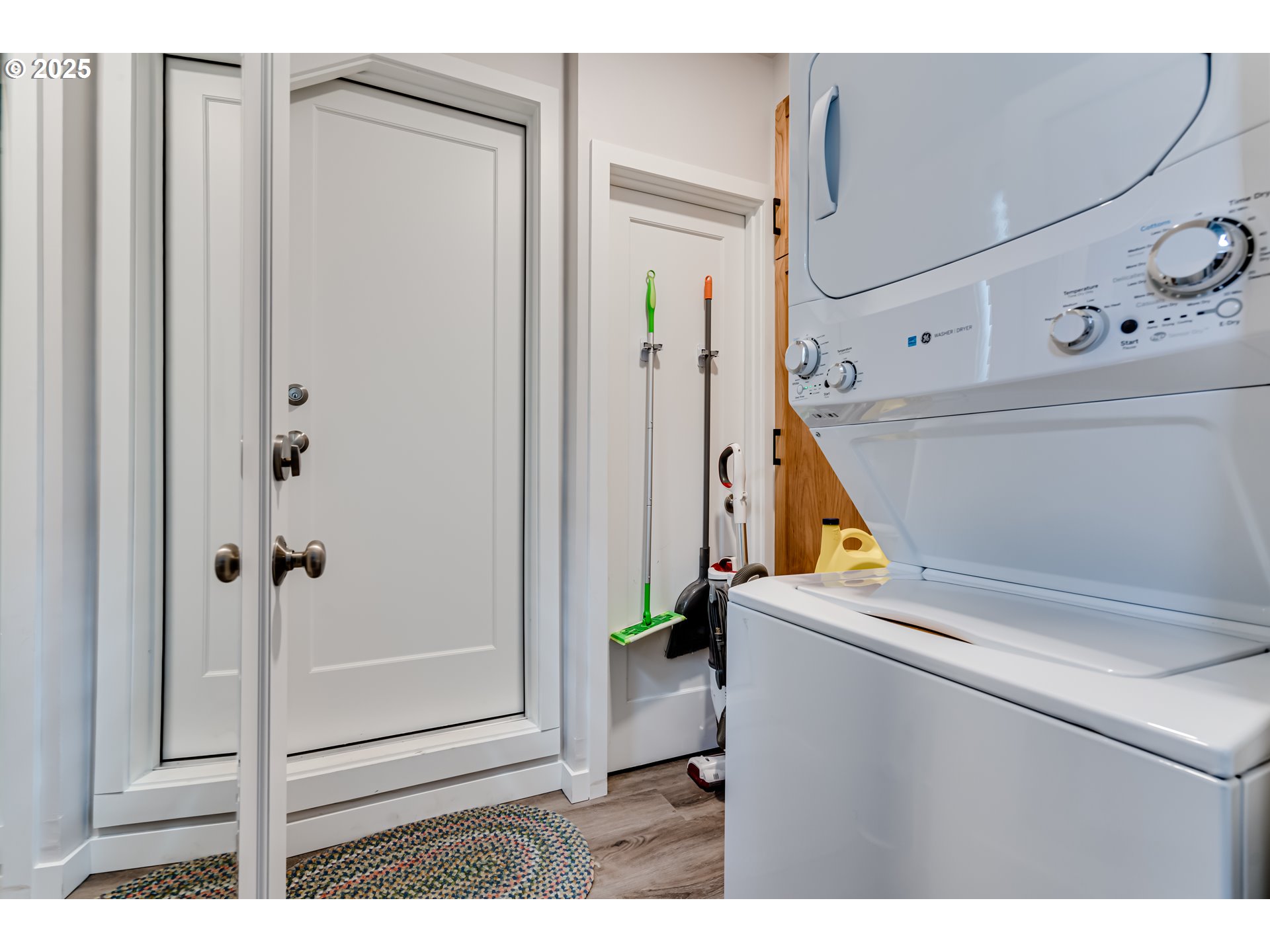 439 Almaden Street Eugene, OR 97402 - Photo 34 of 48