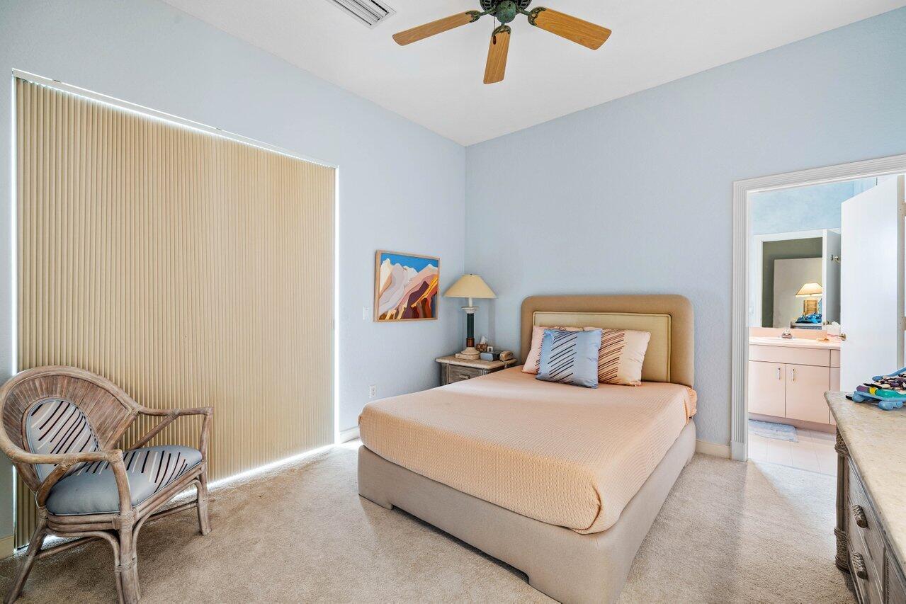 5785 Regency Circle East Boca Raton, FL 33496 - Photo 15 of 56 16