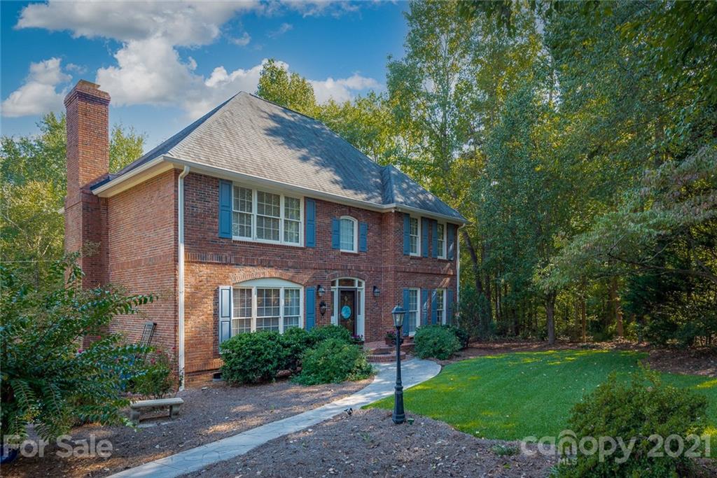131 Friendfield Drive Fort Mill, SC 29715 - Photo 45 of 46 a front view of a house with a yard