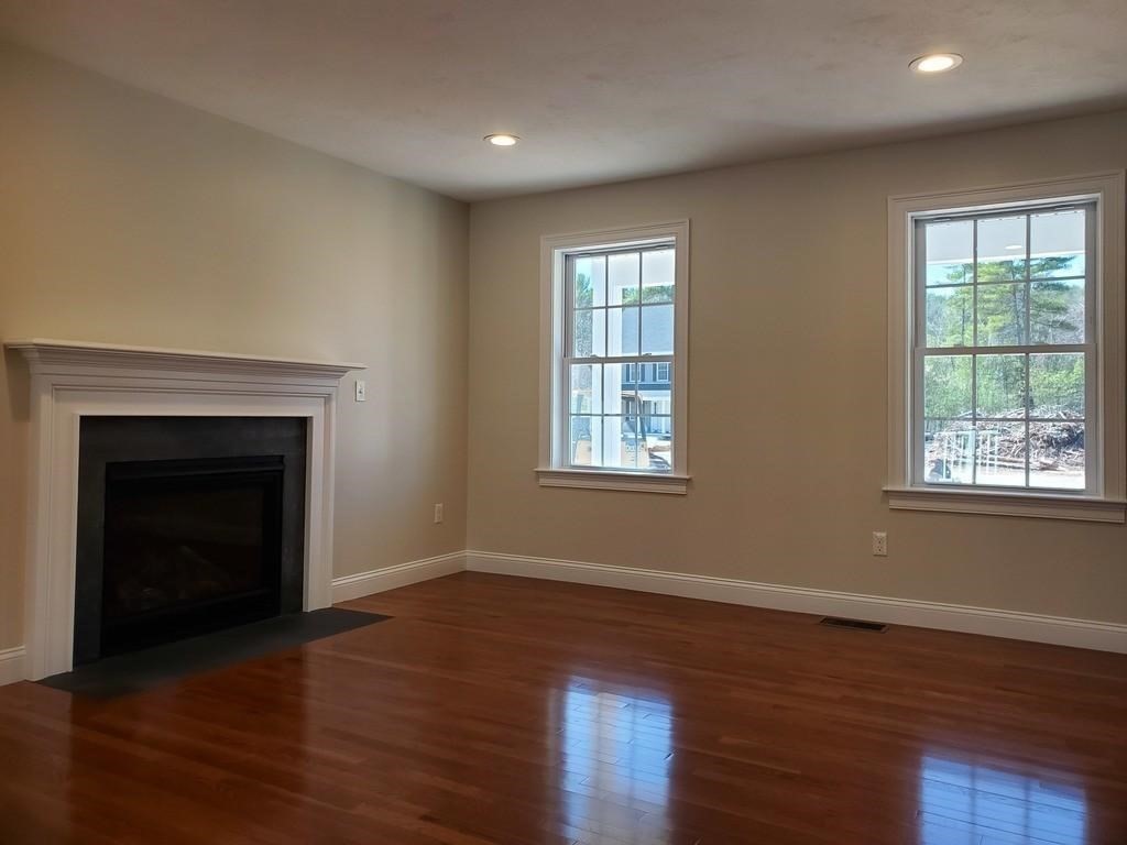 358 Williams Road Fitchburg, MA 01420 - Photo 6 of 7 Gallery Image 6