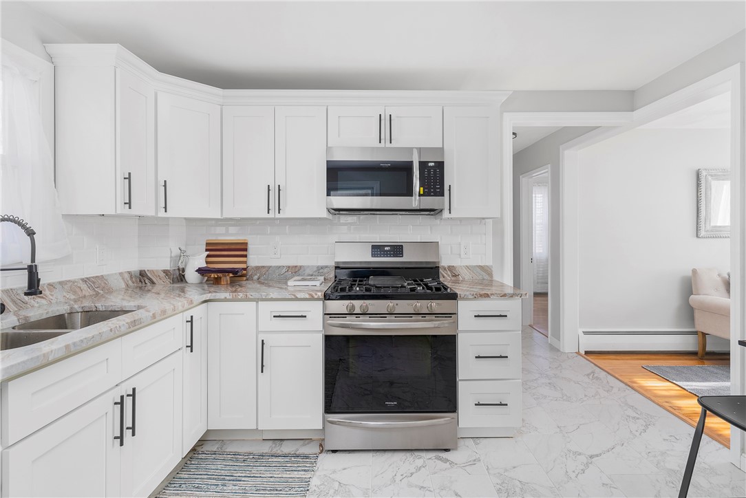 10 Lindesta Road Pawtucket, RI 02861 - Photo 5 of 15 Gallery Image 5