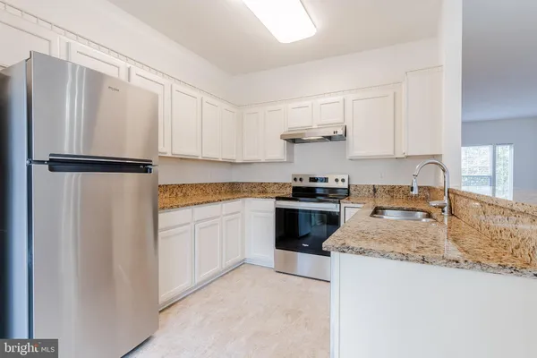 $2,600 | 3290 Gina Place, Woodbridge, VA 22193