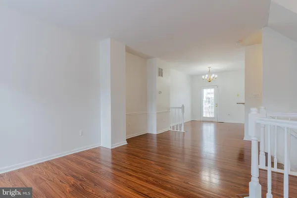 $2,600 | 3290 Gina Place, Woodbridge, VA 22193
