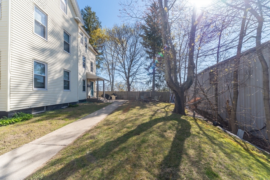 21 Maple Street Clinton, MA 01510 - Photo 17 of 17