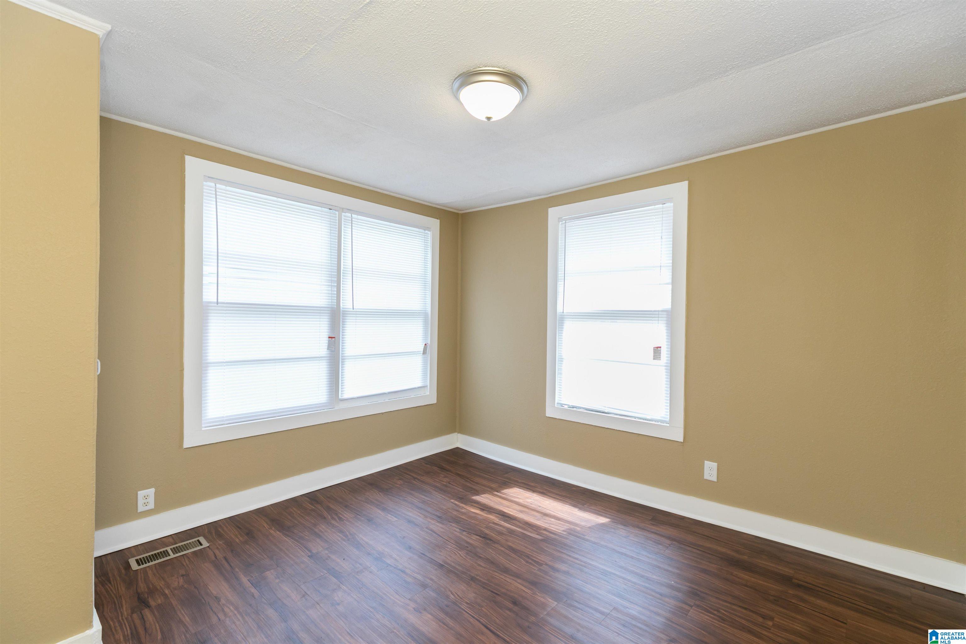 7635 Cahaba Avenue Leeds, AL 35094 - Photo 14 of 29