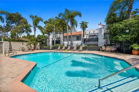 $799,000 | 215 Wichita Avenue, Unit 409, Huntington Beach, CA 92648
