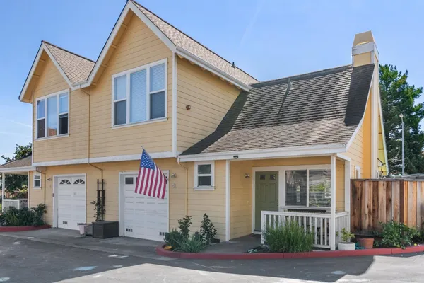 $660,000 | 4 Holly Drive, Unit C, Freedom, CA 95019