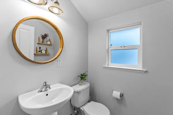 $660,000 | 4 Holly Drive, Unit C, Freedom, CA 95019
