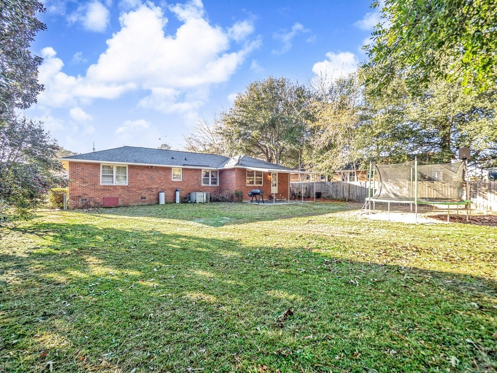 143 Woodside Road Sumter, SC 29150 - Photo 7 of 28 Gallery Image 7