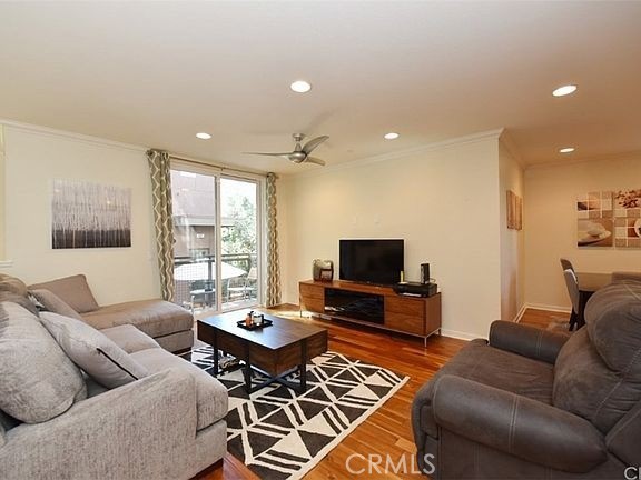 533 Rockefeller Irvine, CA 92612 - Photo 5 of 22