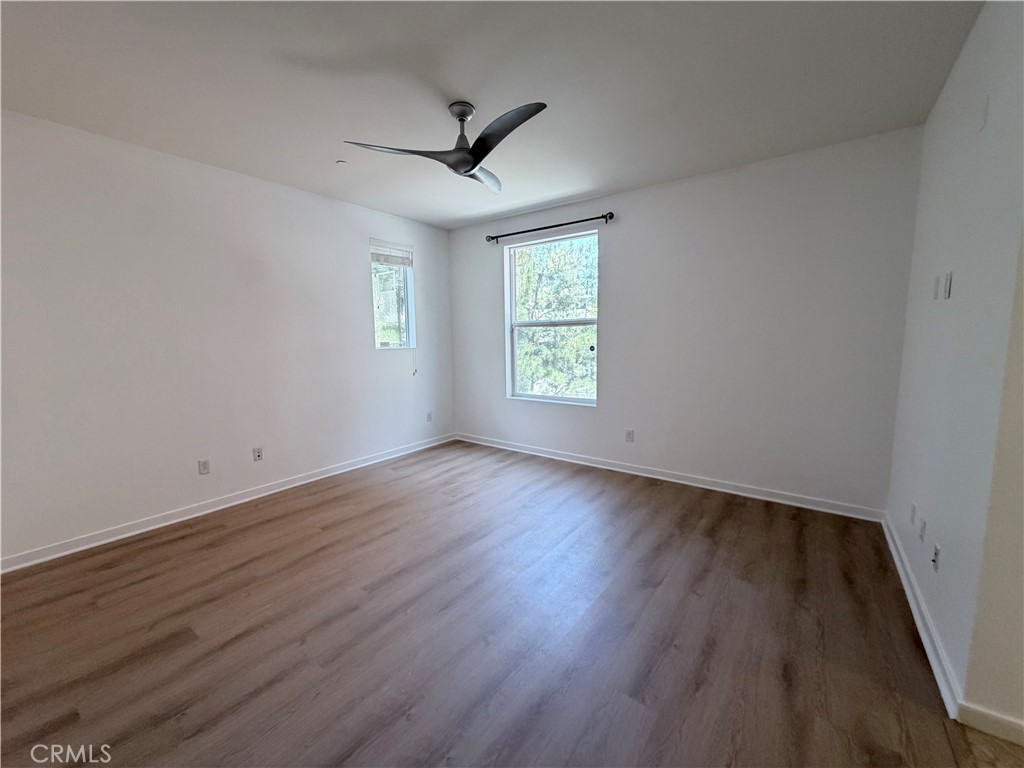 533 Rockefeller Irvine, CA 92612 - Photo 7 of 17