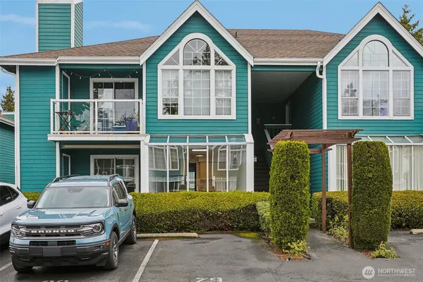 $399,000 | 16419 Spruce Way, Unit I3, Lynnwood, WA 98037