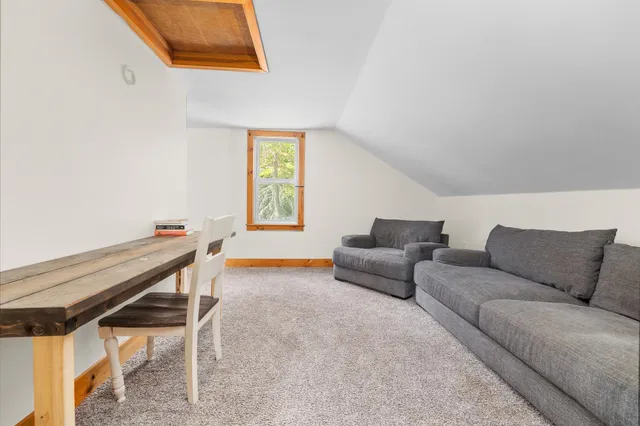 $495,000 | 935 Old Manchester Road, Peru, VT 05152