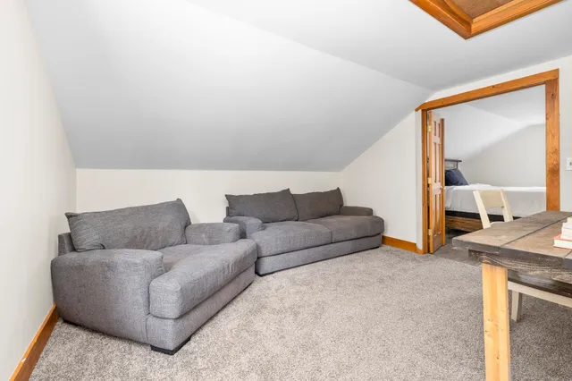 $495,000 | 935 Old Manchester Road, Peru, VT 05152