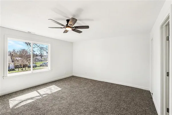 $285,000 | 2720 Hagemann Street, Kansas City, KS 66106