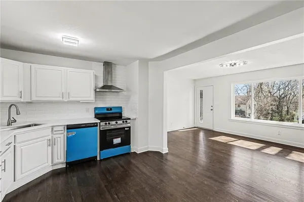 $285,000 | 2720 Hagemann Street, Kansas City, KS 66106