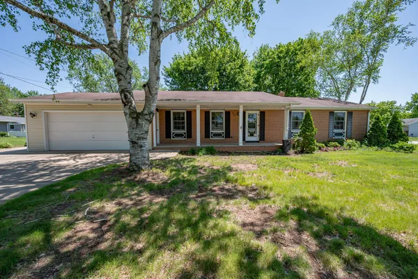 $339,900 | 2657 Pioneer Drive, Green Bay, WI 54313