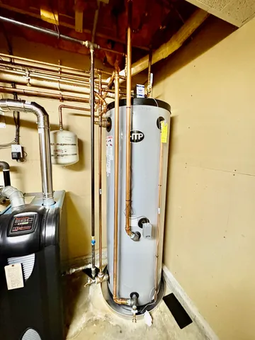 $449,000 | 11 Scottsdale Drive, Hudson, NH 03051