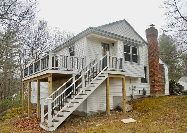 $449,000 | 11 Scottsdale Drive, Hudson, NH 03051