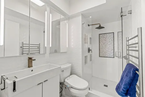 $199,000 | 1118 Lake Terrace, Unit 217H, Boynton Beach, FL 33426