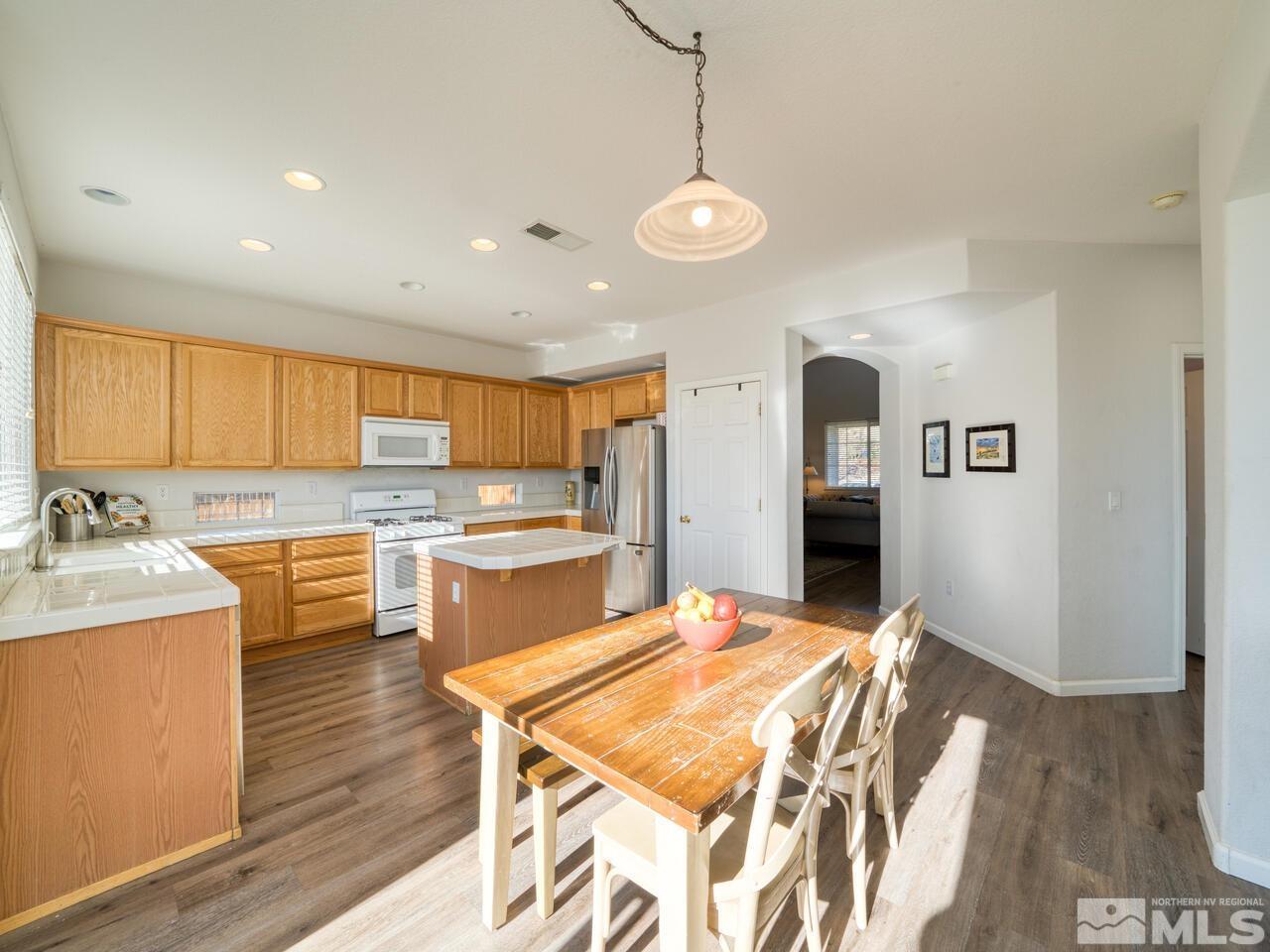 2235 Peavine Valley Road Reno, NV 89523 - Photo 9 of 37 Photo 9