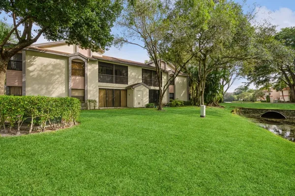 $2,500 | 4485 Carambola Circle North, Unit 27322, Coconut Creek, FL 33066