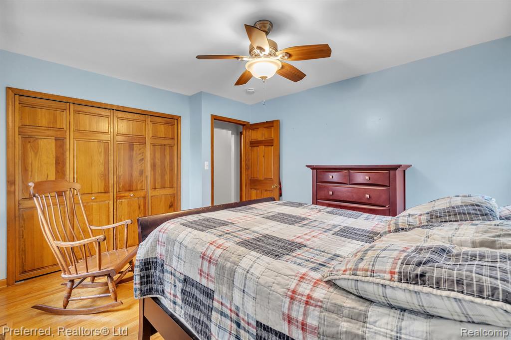 21982 Bell Road New Boston, MI 48164 - Photo 27 of 33