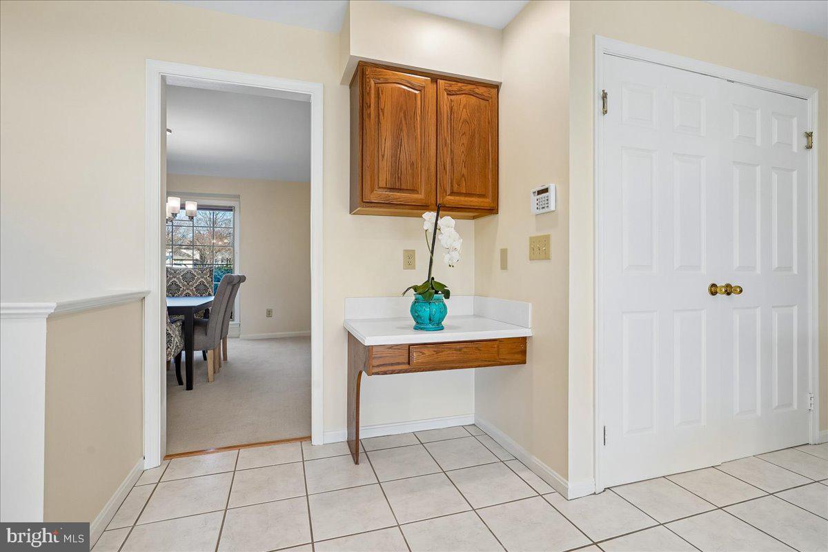 8501 Silverview Drive Lorton, VA 22079 - Photo 11 of 72