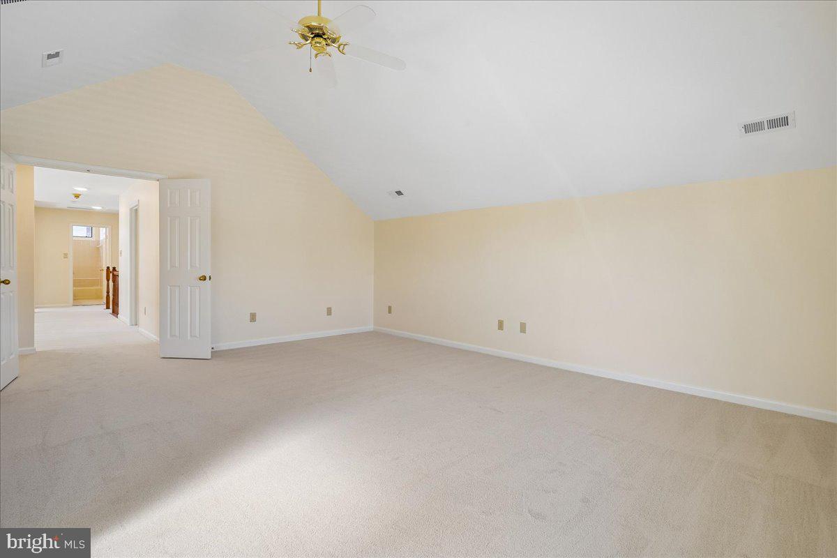 8501 Silverview Drive Lorton, VA 22079 - Photo 39 of 72