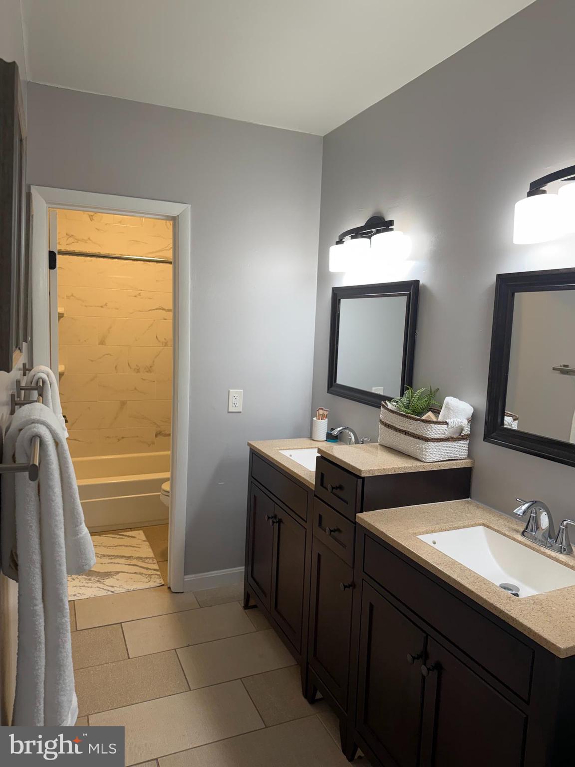 21 Hamill Road, Unit F Baltimore, MD 21210 - Photo 23 of 32