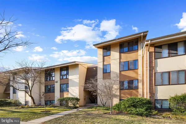 $252,000 | 21 Hamill Road, Unit 21F, Baltimore, MD 21210