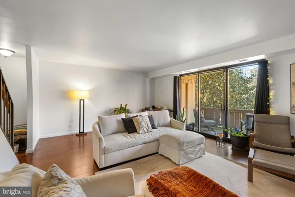 $252,000 | 21 Hamill Road, Unit 21F, Baltimore, MD 21210